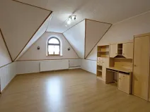Pronájem bytu 3+1, Domažlice, Msgre. B. Staška, 125 m2