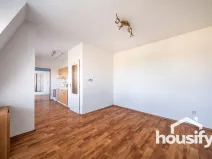 Pronájem bytu 2+kk, Znojmo, Vídeňská třída, 41 m2
