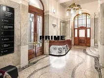 Pronájem kanceláře, Praha - Nové Město, Spálená, 361 m2