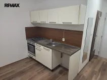Pronájem bytu 1+1, Napajedla, Nábřeží, 33 m2