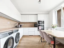 Pronájem bytu 2+1, Pardubice - Zelené Předměstí, Železničního pluku, 61 m2
