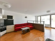 Pronájem bytu 1+kk, Praha - Žižkov, Jeseniova, 48 m2