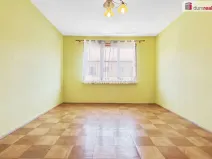 Prodej bytu 2+1, Ostrov, Lidická, 71 m2