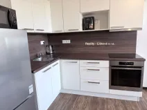 Pronájem bytu 1+kk, Ústí nad Labem - Ústí nad Labem-centrum, Velká Hradební, 30 m2