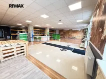 Pronájem obchodního prostoru, Karlovy Vary, Počernická, 312 m2