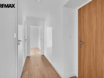 Prodej bytu 3+1, Lužany, 77 m2