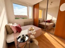 Prodej bytu 3+1, Praha - Kobylisy, Slancova, 70 m2