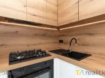 Prodej bytu 2+1, Karviná, Bratr. Veverkových, 56 m2