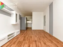 Pronájem bytu 2+kk, Králův Dvůr, Nad Stadionem, 38 m2
