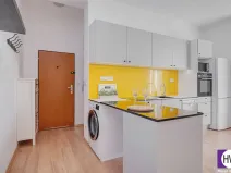 Prodej bytu 2+1, Králův Dvůr, Plzeňská, 64 m2