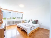 Prodej vícegeneračního domu, Praha - Střešovice, U střešovických hřišť, 198 m2