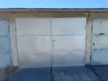 Pronájem garáže, Hradec Králové, 18 m2