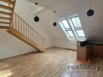 Prodej bytu 3+kk, Opava - Předměstí, Nákladní, 98 m2