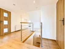Prodej rodinného domu, Hora Svatého Šebestiána, 295 m2