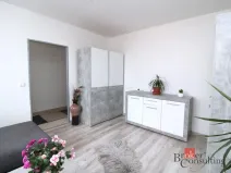 Pronájem bytu 1+1, Kralupy nad Vltavou, sídl. Hůrka, 33 m2