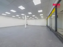 Pronájem obchodního prostoru, Havířov - Podlesí, Dlouhá třída, 500 m2