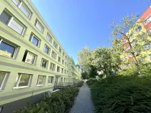 Prodej bytu 3+1, Králův Dvůr, Nad Stadionem, 69 m2