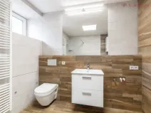 Pronájem bytu 3+1, Lhota, 95 m2