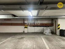 Prodej garážového stání, Praha - Košíře, 15 m2