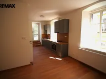 Pronájem bytu 1+kk, Chrastava, náměstí 1. máje, 42 m2