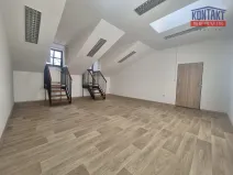 Pronájem bytu 2+1, České Budějovice, nám. Přemysla Otakara II., 98 m2