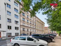 Prodej bytu 1+kk, Praha - Holešovice, U parního mlýna, 30 m2