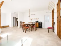 Pronájem kanceláře, Černiv, 100 m2