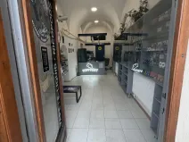 Pronájem obchodního prostoru, Třebíč, Karlovo nám., 25 m2
