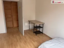 Pronájem atypického bytu, Praha - Lipence, Jílovišťská, 14 m2