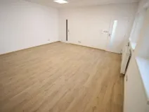 Pronájem kanceláře, Praha - Žižkov, Husitská, 63 m2