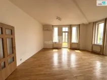 Pronájem bytu 2+kk, Praha - Vysočany, Kolbenova, 87 m2