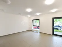 Pronájem obchodního prostoru, Praha - Uhříněves, Jindřicha Bubeníčka, 34 m2