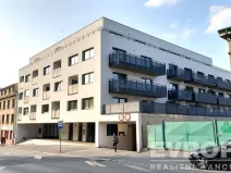 Pronájem atypického bytu, Praha, Spojovací, 49 m2