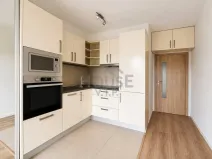 Prodej bytu 1+kk, Praha, Zakšínská, 27 m2