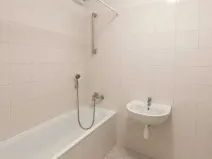 Pronájem bytu 1+kk, Liberec, Hedvábná, 47 m2