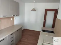 Pronájem bytu 2+1, Ostrov, Jungmannova, 64 m2