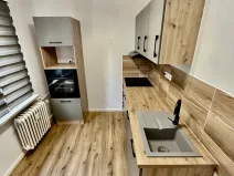 Pronájem bytu 2+1, Karlovy Vary, Lidická, 58 m2