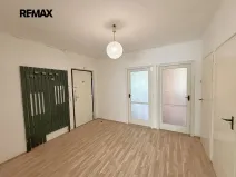 Pronájem bytu 2+1, Praha - Vršovice, Sámova, 70 m2