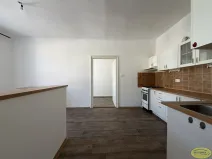 Pronájem bytu 2+1, Kroměříž, Riegrovo náměstí, 92 m2