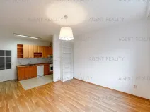 Pronájem bytu 2+kk, Praha - Břevnov, Slavníkova, 57 m2