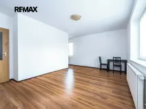 Pronájem bytu 2+kk, Praha - Vinoř, U cukrovaru, 45 m2
