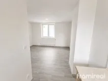 Pronájem bytu 1+kk, Malhostovice, 30 m2