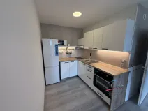 Pronájem bytu 2+kk, Praha - Prosek, Lovosická, 49 m2