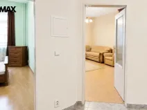 Pronájem bytu 2+1, Karlovy Vary, Foersterova, 57 m2