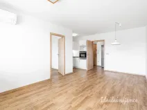 Pronájem bytu 2+kk, Praha - Střížkov, Jablonecká, 47 m2