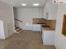 Pronájem bytu 3+kk, Straky, 74 m2