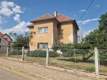 Prodej rodinného domu, Kněževes, Nová Čtvrť, 185 m2