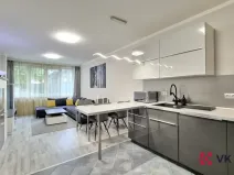 Pronájem bytu 2+kk, Praha - Vokovice, Lužná, 70 m2