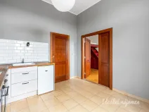 Pronájem bytu 1+1, Praha, Argentinská, 35 m2