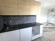 Pronájem bytu 2+kk, Průhonice, U Křížku, 44 m2